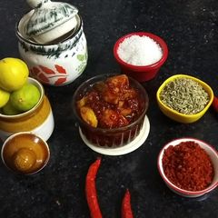 A picture of Instant Sweet And Tangy Lemon Pickle.
