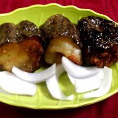 A picture of Stuffed Capsicum.