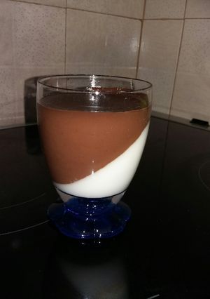 Φωτογραφία της συνταγής Κρέμα δίχρωμη