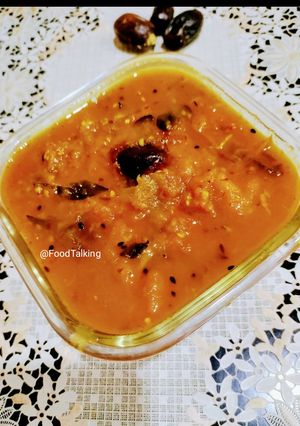 A picture of Tomato, Khajur Meetha Khatta.