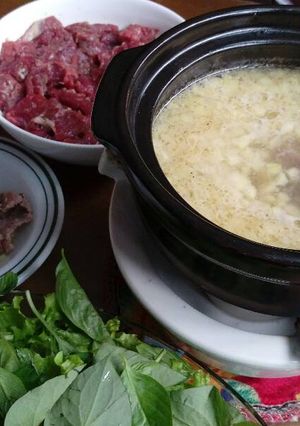 Hình của món Thịt bò nhúng dấm.