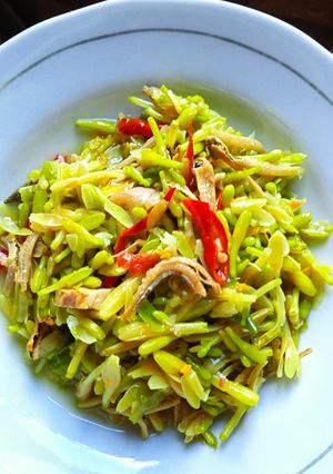 Foto resep Tumis pedas bunga pepaya/kates + ikan teri