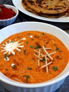 પનીર હાંડી(paneer handi recipe in Gujarati) રેસીપી મુખ્ય ફોટો