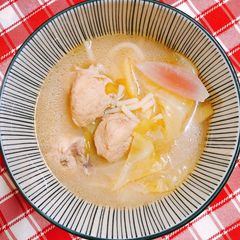 A picture of Sinampalukang Manok with Leftover Pasta Noodles.