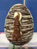 Huevo de Pascua, cáscara óreo rellena