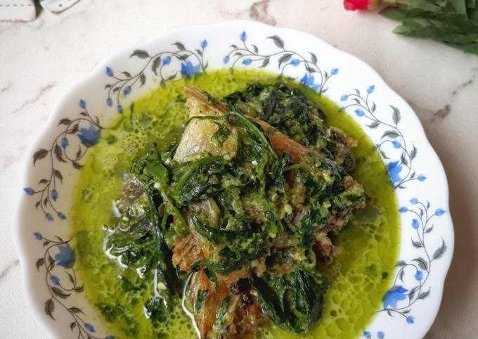 Resep Gulai Pakis Ikan Mas Oleh Beranda Aqlan Cookpad