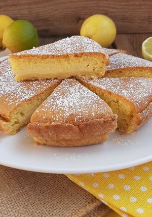 Foto di Torta tre consistenze al limone