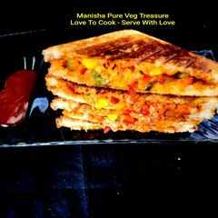 A picture of Tandoori Mayo Veg Grilled Sandwich.