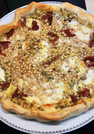 Une photo de Tarte tomates séchées et mozzarella