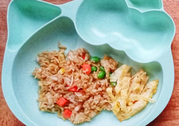 Cara Membuat Day. 353 Breakfast: Nasi Goreng Mawut (17 month+) yang Enak Banget