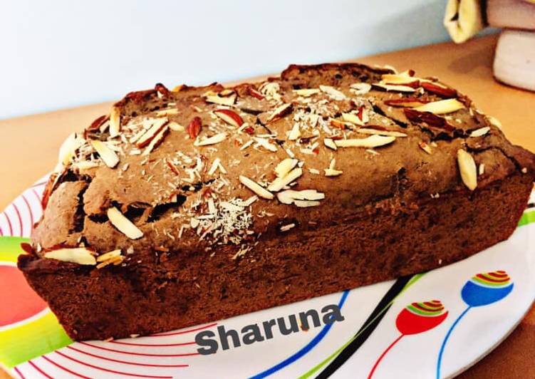 Simple Way to Make Award-winning Eggless Banana Cake