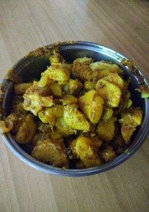 पोटेटो ओनियन फ्राई (Potato onion fry recipe in hindi) रेसिपी मुख्य फोटो