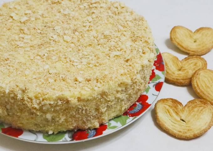 Торт из печенья «Ушки» без выпечки