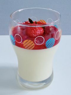 Foto resep Strawberry Pannacotta 🍮