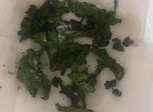 Una foto de Chips de Kale al micro