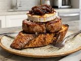 Pintxo de Solomillo con Queso de Cabra y Cebolla Caramelizada