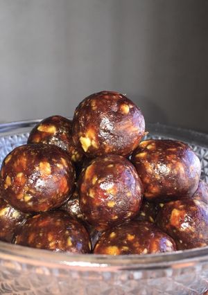 A picture of Healthy Laddoos.