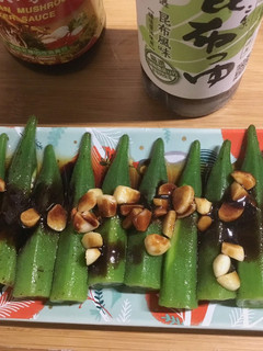 涼拌秋葵蒜蓉醬 的食譜成品照片