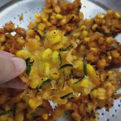รูปของ Bakwan Jagung Daun Jeruk