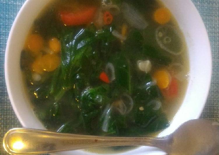 Sayur bayam gurih
