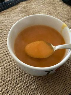 Una foto de Sopa crema de calabaza, zanahoria y cebolla caramelizada
