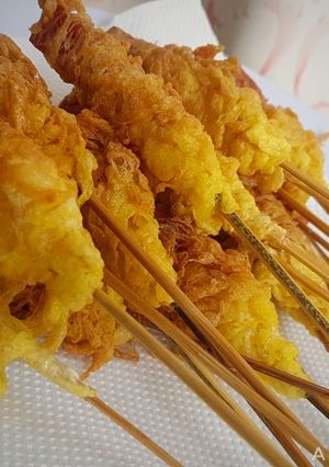 Foto resep Sate Telur Gulung Crispy Ekonomis Isi Sosis | 1 Resep Jadi 24pcs