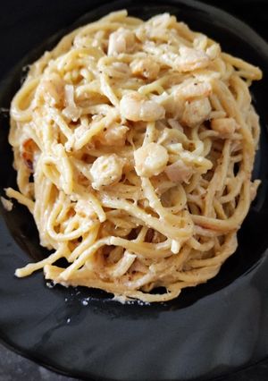 Una foto de Espaguetis con gambas y nata en Olla GM D