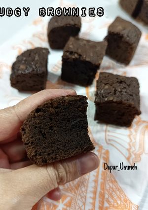 Foto resep Fudgy Brownies (Takaran Sendok)