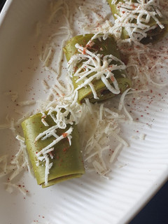 A picture of Palak Paneer Rolls.