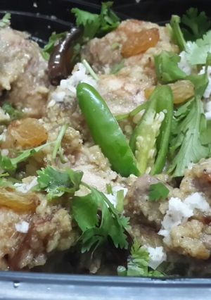 A picture of Chicken coconut curry.
