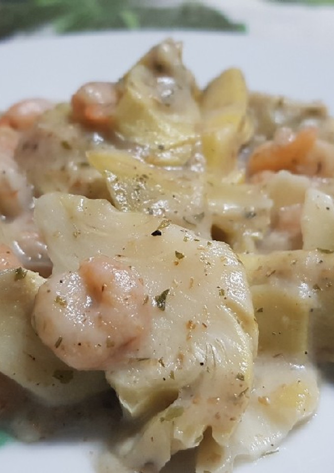 Una foto de Alcachofas con gambas
