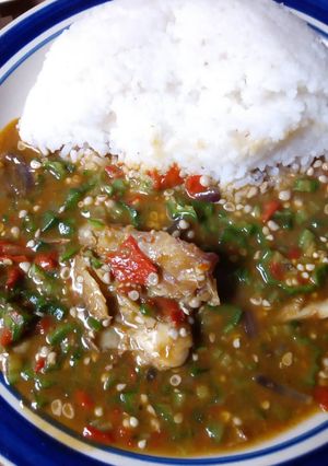 A picture of Tuwon shinkafa da miyar kubewa danya.