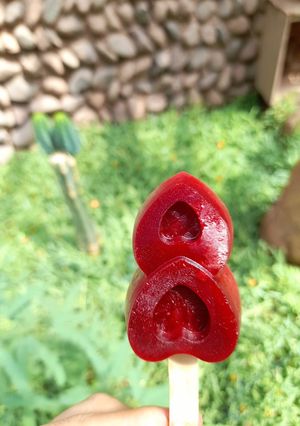 Una foto de Helado frutal guinda, para niñ@s sin azúcar