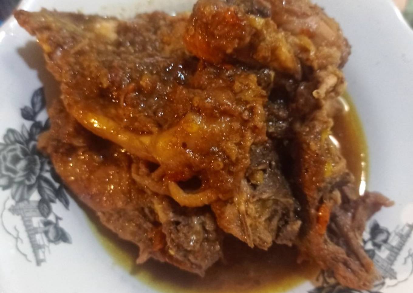 Rica-rica balungan mercon