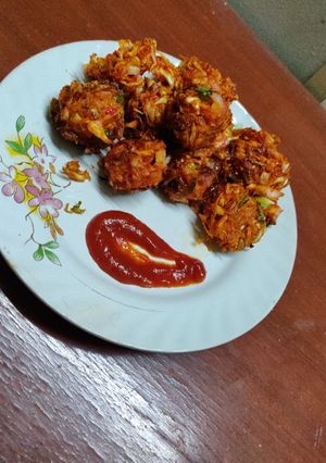 गोबी मंचुरियन (gobi manchurian recipe in marathi) रेसिपी चे मुख्य फोटो 