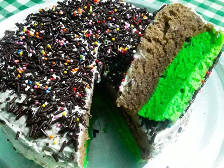 Langkah Gampang Membikin Resep  Kue Ultah Kukus Coklat Pandan yang Lezat, Enak