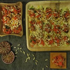 A picture of Cucumber and tomato slice.