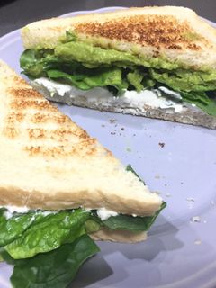 Una foto de Sándwich rápido y diferente