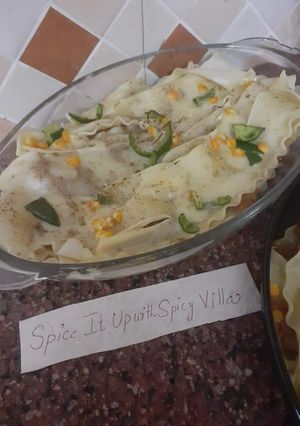 A picture of Chicken lasagna pie.