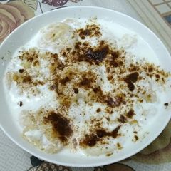 A picture of Mash ke Dahi baray.