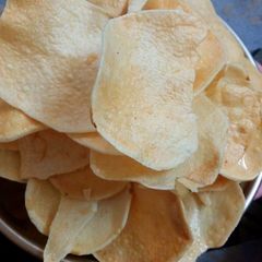 A picture of Potatoes Chips.