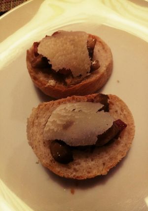 A picture of Mushroom and pancetta bruschetta.
