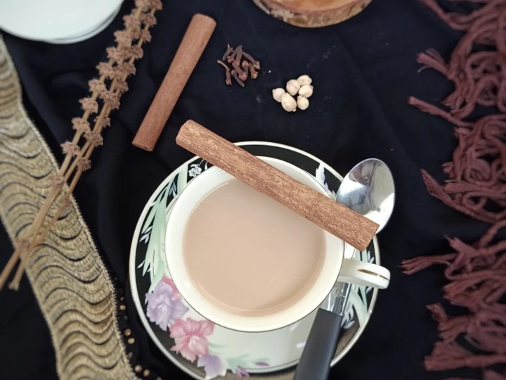 Easy Steps to Prepare Recipes Syai Haleeb/Syahi Haleeb (Teh Susu Rempah Arab) the Perfect Appealing.