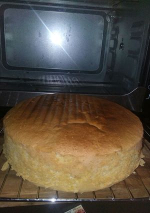 A picture of Spongy cake.