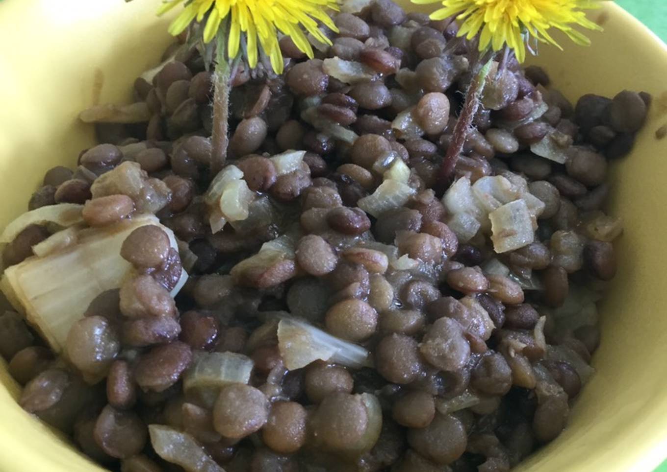 Lentejas Encebolladas con Pimentón Ahumado