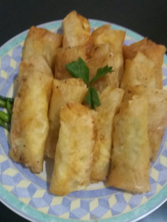 Foto resep Lumpia Ayam Keju Mayo