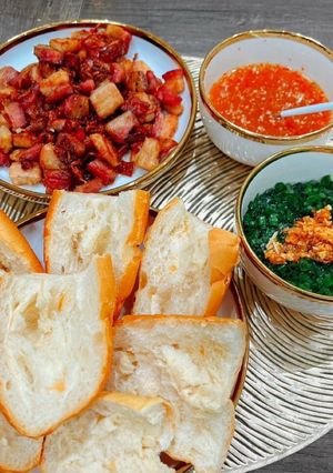 Hình của món Bánh mì hấp.