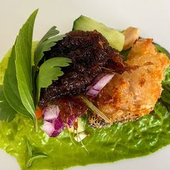 A picture of Fired Fish & Prawns with Herbs.