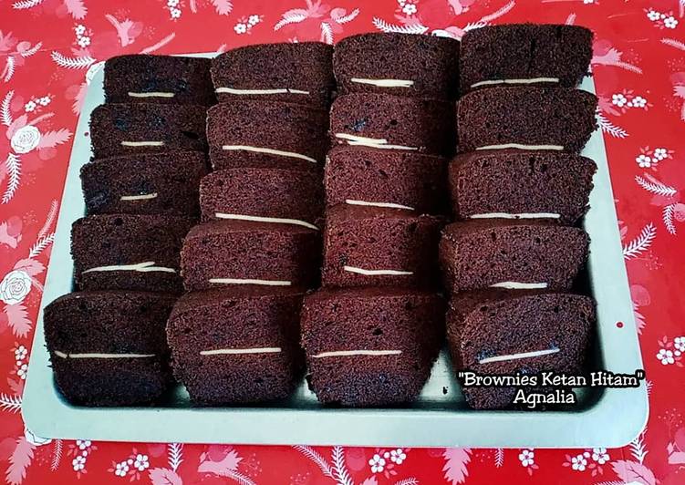Simple Way to Make Favorite &#34;Brownies Ketan Hitam&#34;