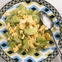 รูปของ Tumis Timun Telur 🥒🍳